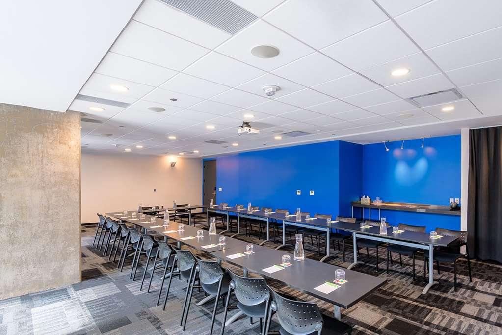 Alt Hotel Ottawa Downtown Съоръжения снимка
