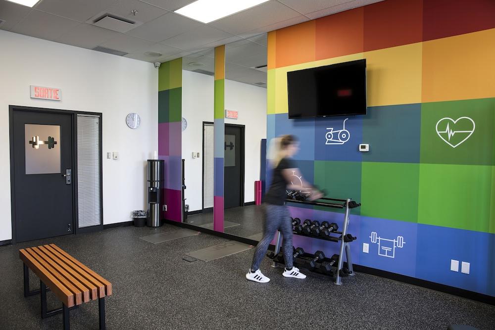 Alt Hotel Ottawa Downtown Екстериор снимка