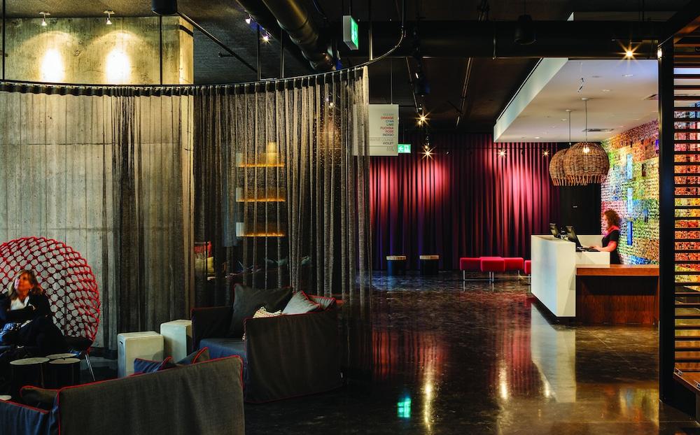 Alt Hotel Ottawa Downtown Екстериор снимка