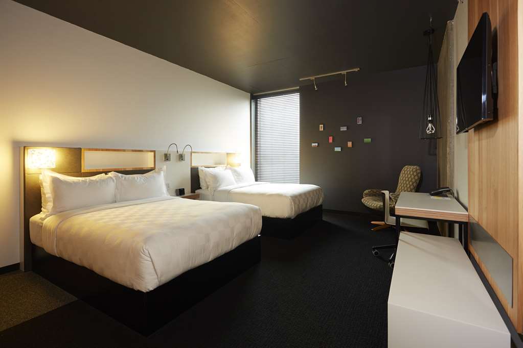 Alt Hotel Ottawa Downtown Стая снимка