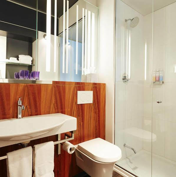 Alt Hotel Ottawa Downtown Екстериор снимка