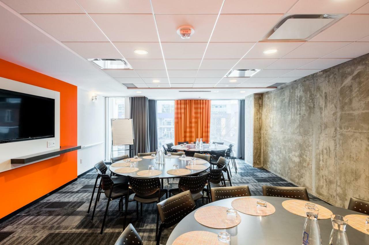 Alt Hotel Ottawa Downtown Екстериор снимка